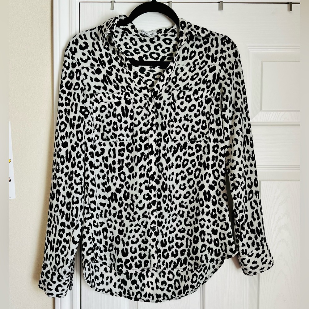 Express Portofino Cheetah Blouse